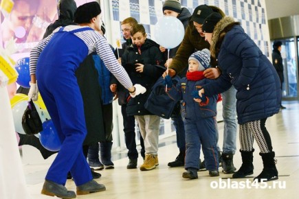 «Скидки всегда хорошие»: какой магазин в «ГиперСити» предпочитают курганцы