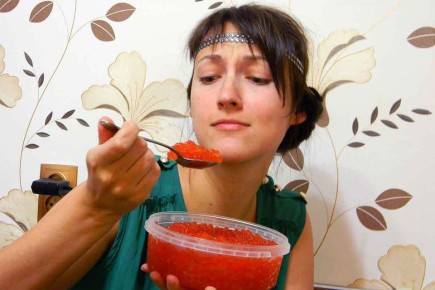 Рекомендации по потреблению красной икры: сколько достаточно на праздничном столе