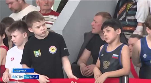 Чемпионат и первенство области по греко-римской борьбе прошли в Кургане