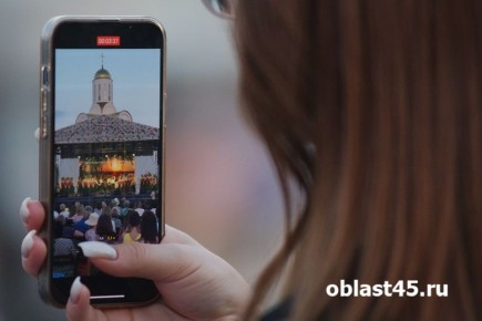 ���� ����� � ������ ������� � ���������� Apple ID - ������� �� 2 ������