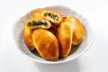 Пирожки со щавелем и яйцом: вкусная традиция в новом свете