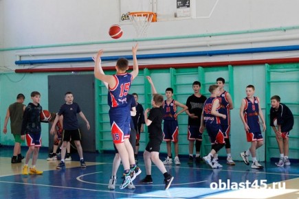 ДЮСШ № 2 Кургана взяла золото на областном турнире по баскетболу