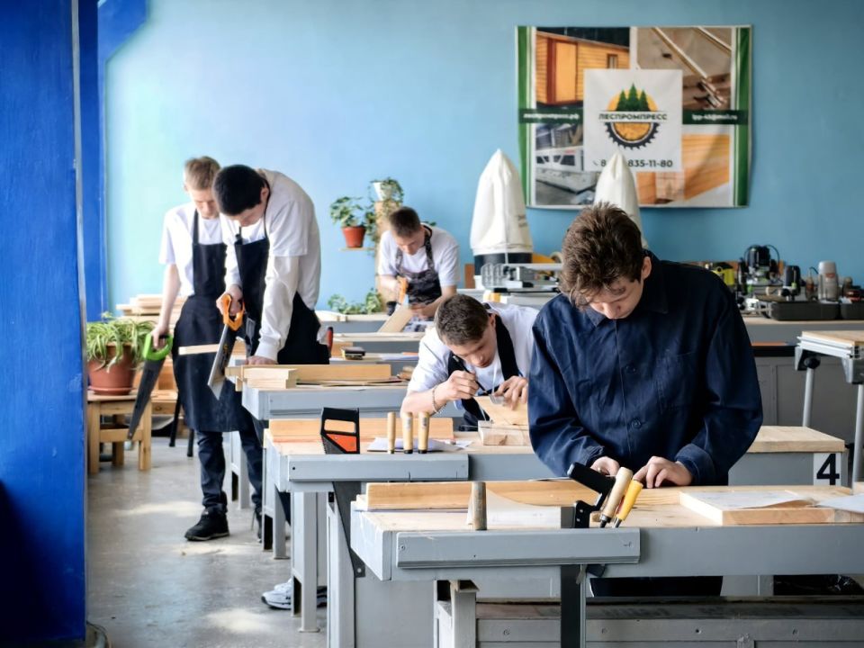 �������, 13 ������, � ���������� ������� ��������� ������������ ���� ������������� ���������� �� ����������������� ���������� ����� ��������� � ����� � ������������� ������������� �������� �����������