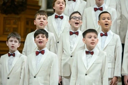Капелла мальчиков из Екатеринбурга споёт классику в Шадринске
