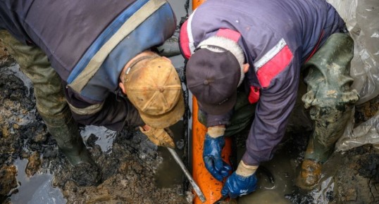 Почему важно следить за тем, что сливается в унитаз, особенно зимой