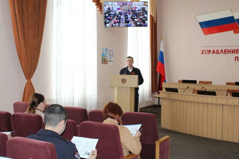 Зауральские полицейские написали #ДиктантПобеды