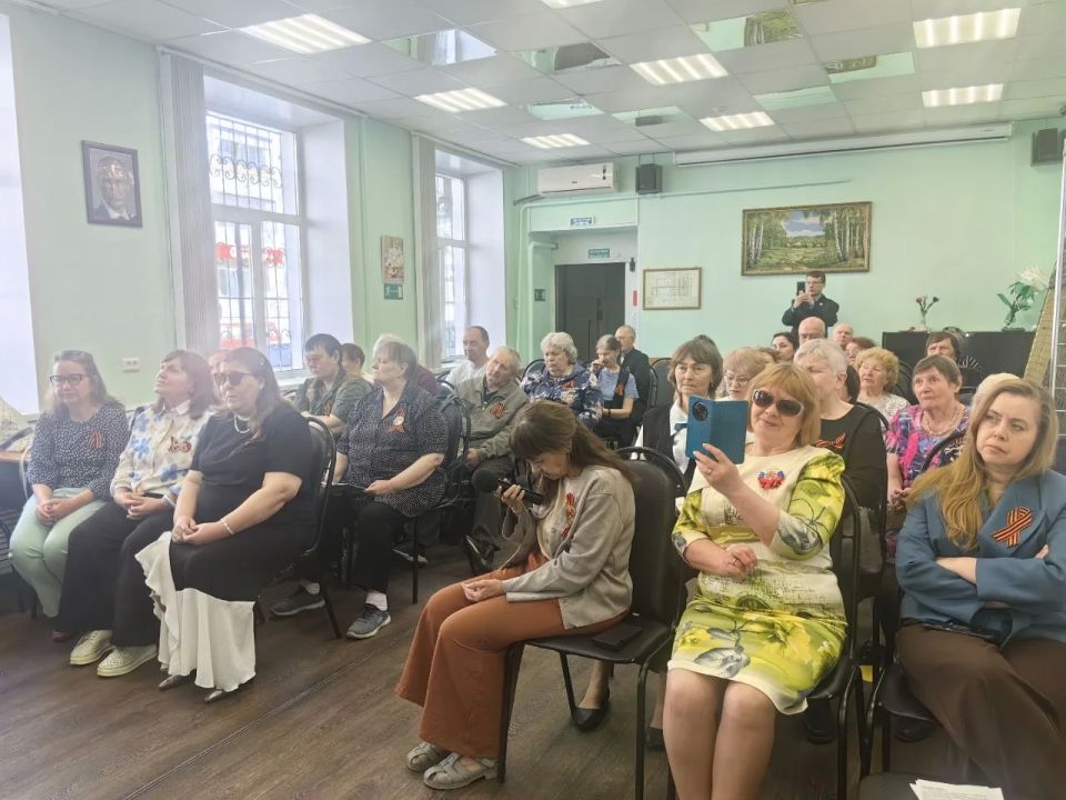 «Помнить. Чтить. Гордиться». В курганском отделении Всероссийского общества слепых вспомнили героев великой Победы «Помнить. Чтить. Гордиться». В курганском отделении Всероссийского общества слепых вспомнили героев великой Победы
