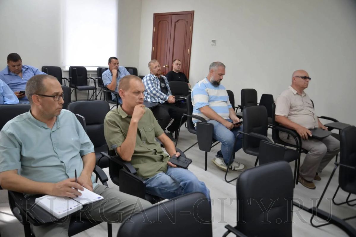 В администрации города прошло очередное заседание оперативного штаба по контролю за подготовкой объектов ЖКХ и социальной сферы к работе в отопительный период 2026-2027 годов В администрации города прошло очередное заседание оперативного штаба по контролю за подготовкой объектов ЖКХ и социальной сферы к работе в отопительный период 2026-2027 годов