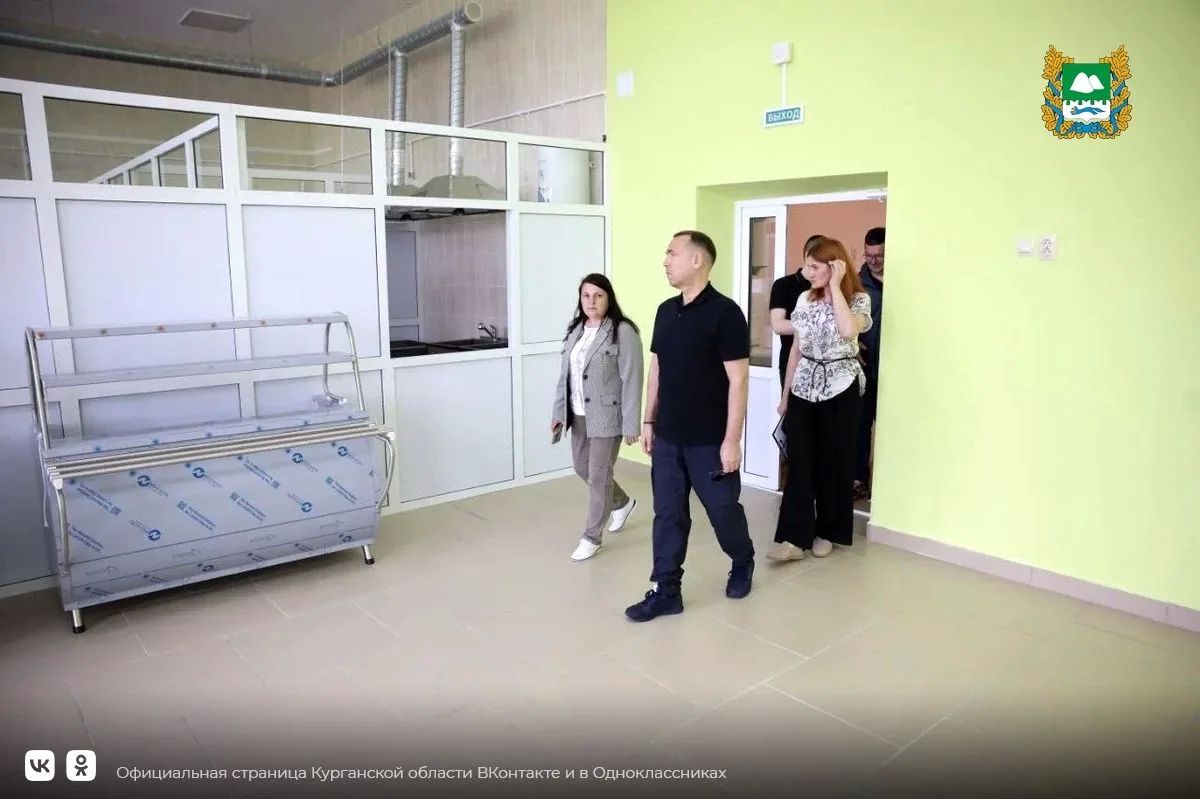На капитальный ремонт Карачельской общеобразовательной школы им. заслуженного учителя РФ Н.А. Шаламова по поручению губернатора Вадима Шумкова с учетом решения главы региона о дополнительном финансировании выделили 33 млн... На капитальный ремонт Карачельской общеобразовательной школы им. заслуженного учителя РФ Н.А. Шаламова по поручению губернатора Вадима Шумкова с учетом решения главы региона о дополнительном финансировании выделили 33 млн...