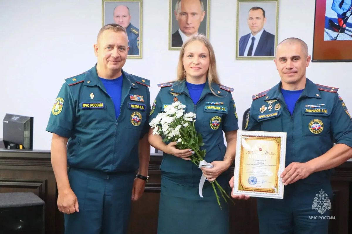 В День семьи, любви и верности в областном чрезвычайном ведомстве чествовали семьи В День семьи, любви и верности в областном чрезвычайном ведомстве чествовали семьи