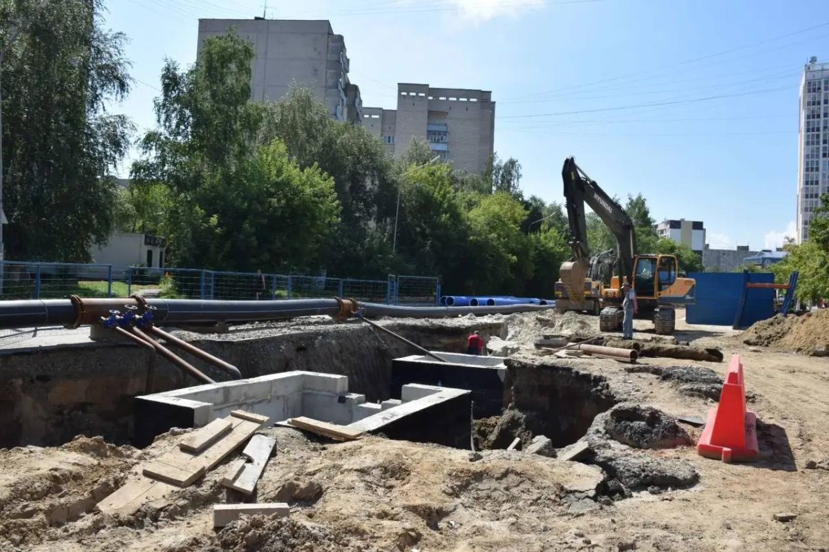 Антон Науменко: На Зорге, Свердлова и Панфилова продолжается масштабная замена изношенных сетей, которая также стала возможна поддержке правительства региона и губернатора области Антон Науменко: На Зорге, Свердлова и Панфилова продолжается масштабная замена изношенных сетей, которая также стала возможна поддержке правительства региона и губернатора области