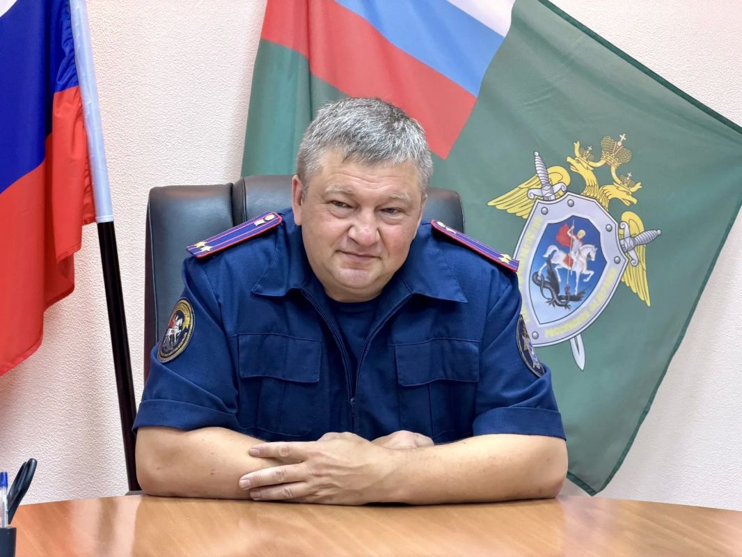 В региональном следственном управлении прошла встреча молодых следователей с ветераном следственных органов В региональном следственном управлении прошла встреча молодых следователей с ветераном следственных органов