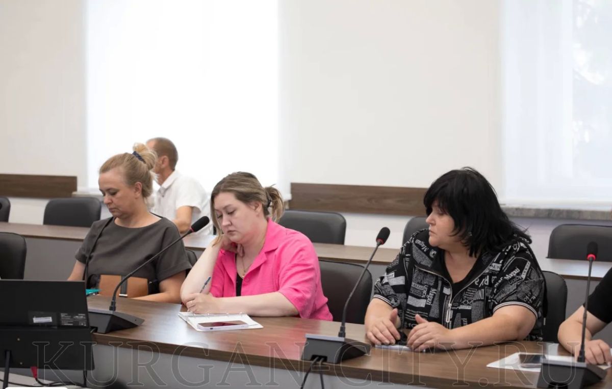 В администрации города Кургана прошло очередное заседание оперативного штаба по контролю за подготовкой объектов ЖКХ и социальной сферы к работе в отопительный период 2026-2027 годов В администрации города Кургана прошло очередное заседание оперативного штаба по контролю за подготовкой объектов ЖКХ и социальной сферы к работе в отопительный период 2026-2027 годов