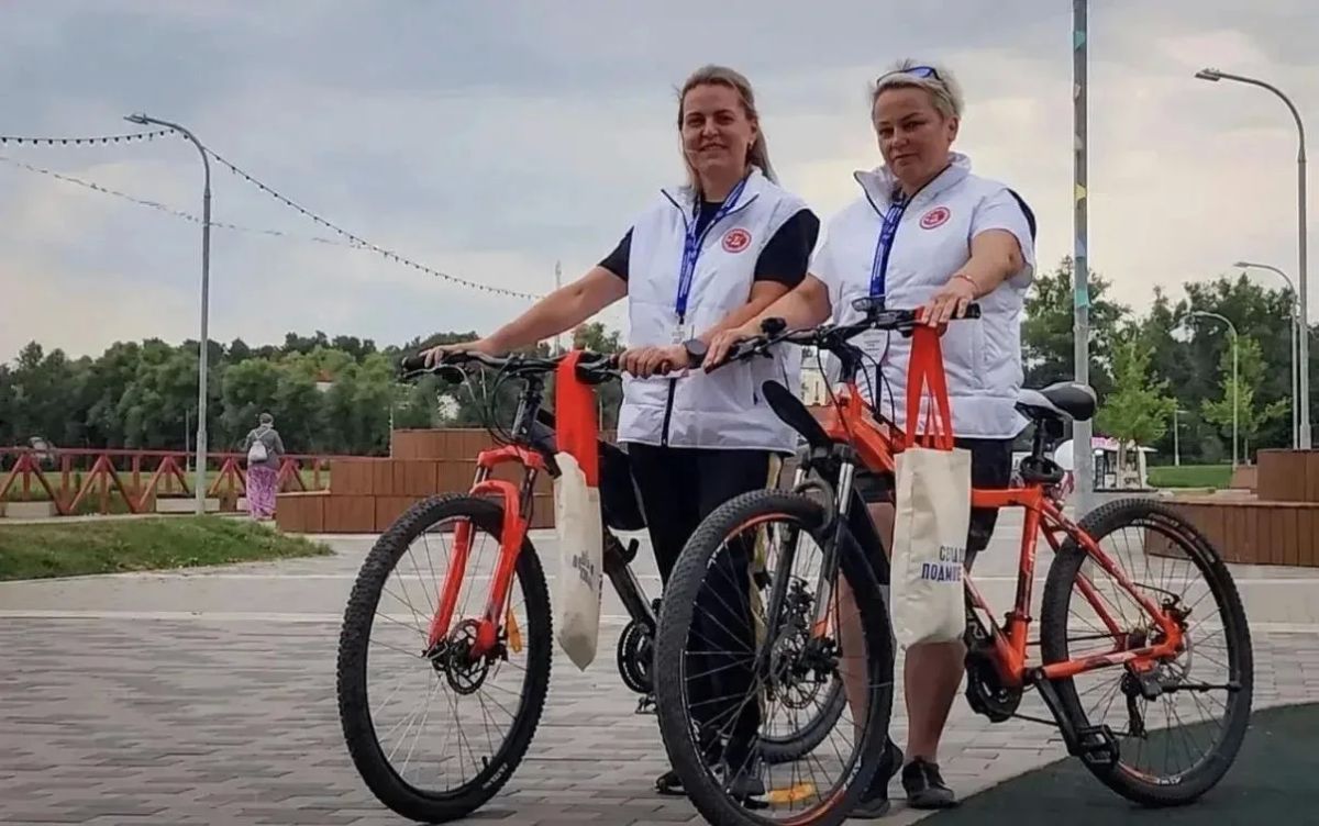 "Выборы — выборами, вы сначала молодых поздравьте" "Выборы — выборами, вы сначала молодых поздравьте"