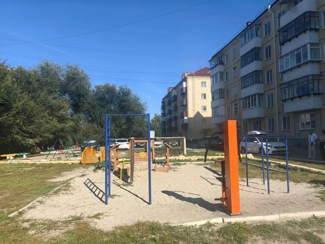 В Кургане продолжается ежегодный городской конкурс «Родная улица моя» В Кургане продолжается ежегодный городской конкурс «Родная улица моя»