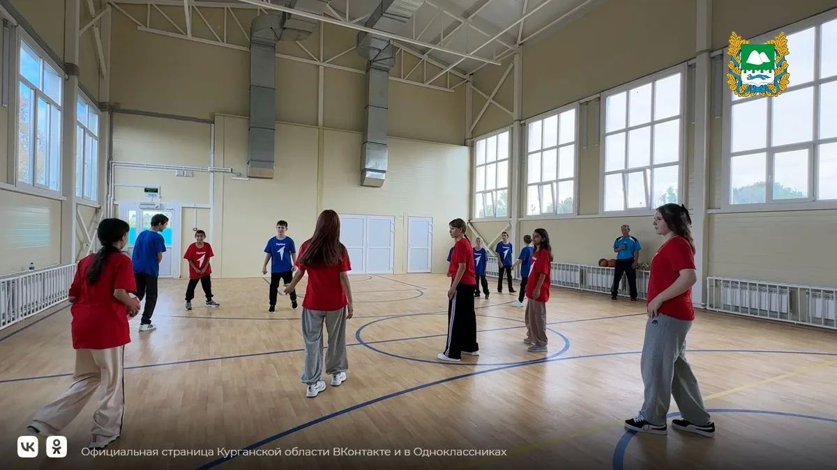 Жизнь в Белозерском округе становится комфортнее: здесь приводят в порядок скверы, обновляют дорожную сеть и социальные учреждения, а также активно ведут газификацию населенных пунктов Жизнь в Белозерском округе становится комфортнее: здесь приводят в порядок скверы, обновляют дорожную сеть и социальные учреждения, а также активно ведут газификацию населенных пунктов