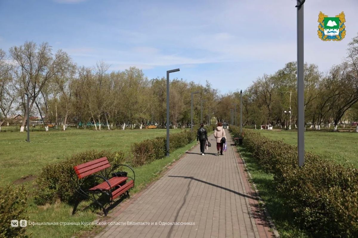 Альменевский округ продолжает развиваться для своих жителей: благоустраиваются общественные территории, ремонтируются дороги и социальные объекты, в округ пришел газ Альменевский округ продолжает развиваться для своих жителей: благоустраиваются общественные территории, ремонтируются дороги и социальные объекты, в округ пришел газ