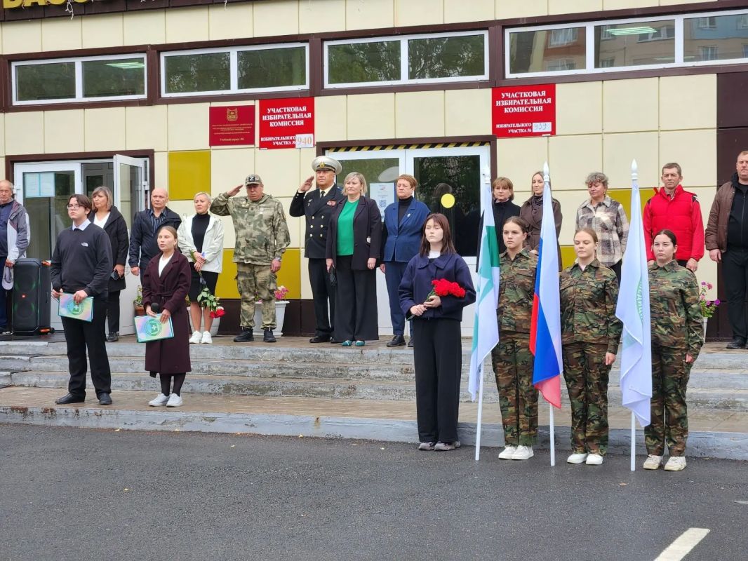 В память о Герое: в Кургане увековечили имя погибшего на СВО выпускника медицинского колледжа В память о Герое: в Кургане увековечили имя погибшего на СВО выпускника медицинского колледжа