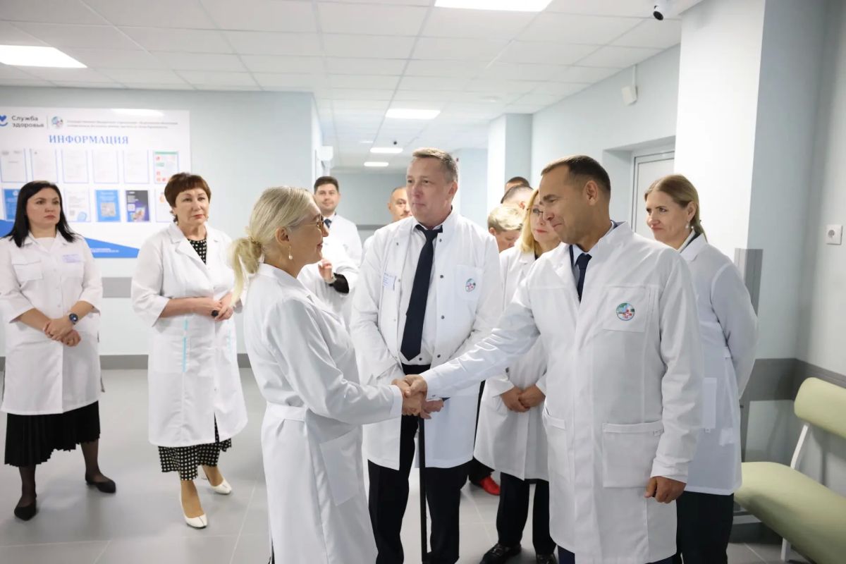 Вадим Шумков: С Министром здравоохранения РФ Михаилом Мурашко ввели новую поликлинику! Вадим Шумков: С Министром здравоохранения РФ Михаилом Мурашко ввели новую поликлинику!
