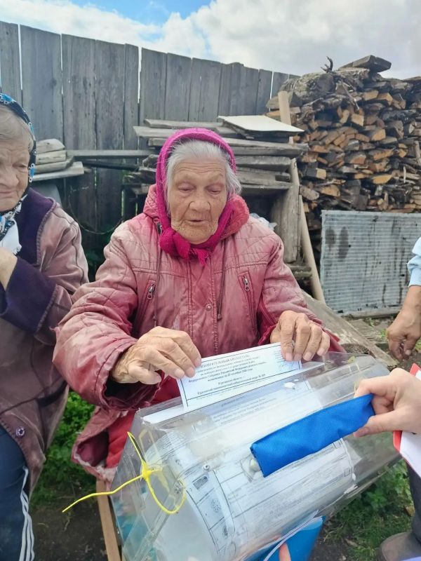 В Курганской области, кроме голосования на избирательных участках, граждане реализуют свое волеизъявление и на дому В Курганской области, кроме голосования на избирательных участках, граждане реализуют свое волеизъявление и на дому