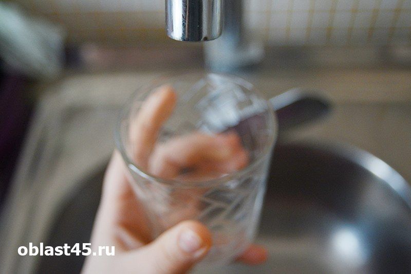 Авария на сетях оставила без воды несколько микрорайонов Заозерного в Кургане
