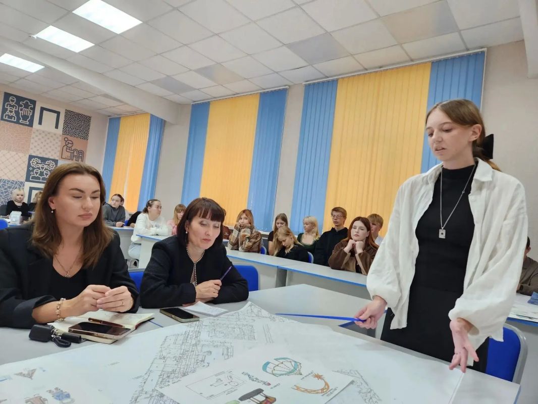 В Кургане стартовала подготовка к Новому году В Кургане стартовала подготовка к Новому году