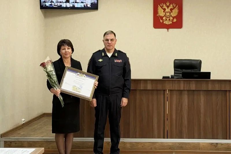 В УМВД России по Курганской области поздравили с профессиональным праздником сотрудников Информационного центра В УМВД России по Курганской области поздравили с профессиональным праздником сотрудников Информационного центра
