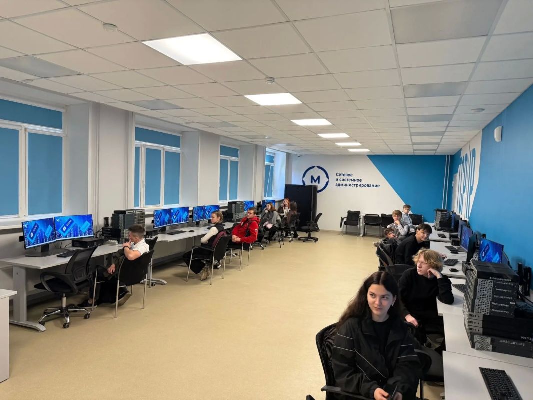 Профориентационный Форум «Россия – мои горизонты» стартовал сегодня, 29 сентября, в Курганской области Профориентационный Форум «Россия – мои горизонты» стартовал сегодня, 29 сентября, в Курганской области
