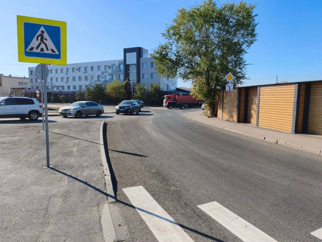 Антон Науменко: Более 20 участков дорог в разных покрытиях будут отремонтированы за этот дорожно-строительный сезон при поддержке правительства и губернатора региона Вадима Шумков в городе Кургане Антон Науменко: Более 20 участков дорог в разных покрытиях будут отремонтированы за этот дорожно-строительный сезон при поддержке правительства и губернатора региона Вадима Шумков в городе Кургане