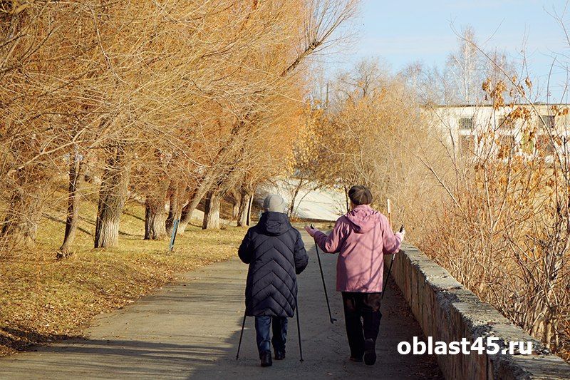 Как оставаться молодыми в пожилом возрасте, рассказали курганские доктора