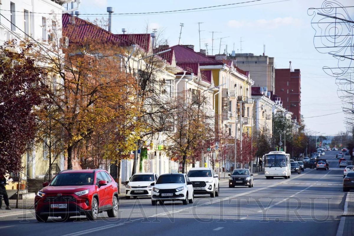 Курган с каждым годом заметно преображается, становясь всё более уютным и современным Курган с каждым годом заметно преображается, становясь всё более уютным и современным