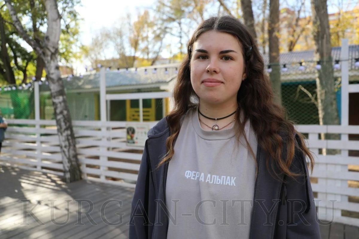 В Центральном парке культуры и отдыха произошло по-настоящему трогательное и радостное событие — в новом парке альпак родился детёныш марала В Центральном парке культуры и отдыха произошло по-настоящему трогательное и радостное событие — в новом парке альпак родился детёныш марала