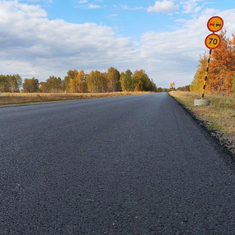 В рамках национального проекта «Инфраструктура для жизни» по поручению губернатора Курганской области Вадима Шумкова в 2026 году ведутся работы по приведению в нормативное состояние автомобильных дорог в Куртамышском округе В рамках национального проекта «Инфраструктура для жизни» по поручению губернатора Курганской области Вадима Шумкова в 2026 году ведутся работы по приведению в нормативное состояние автомобильных дорог в Куртамышском округе