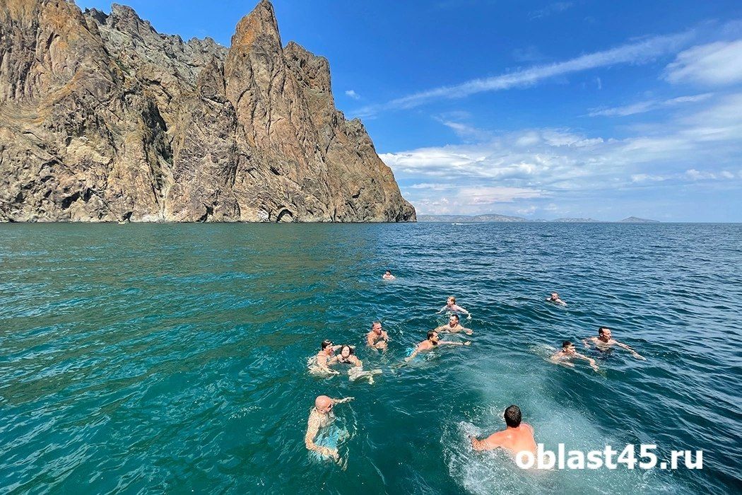 Призывники в Кургане и авария в Чёрном море - главное за 7 октября