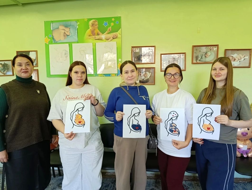 День беременных в Кургане: как будущие мамы и папы узнали всё о первых шагах семьи День беременных в Кургане: как будущие мамы и папы узнали всё о первых шагах семьи