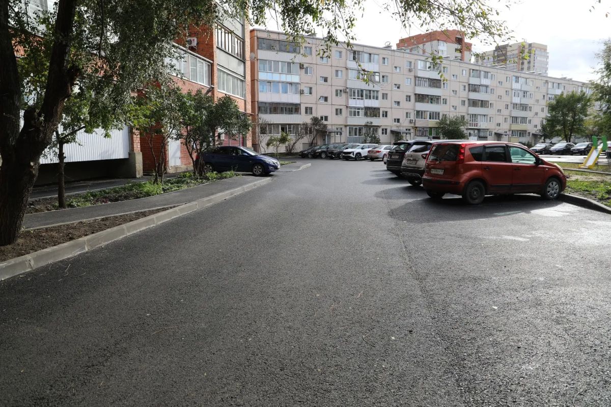 В Кургане ремонтируют более 70 дворов В Кургане ремонтируют более 70 дворов