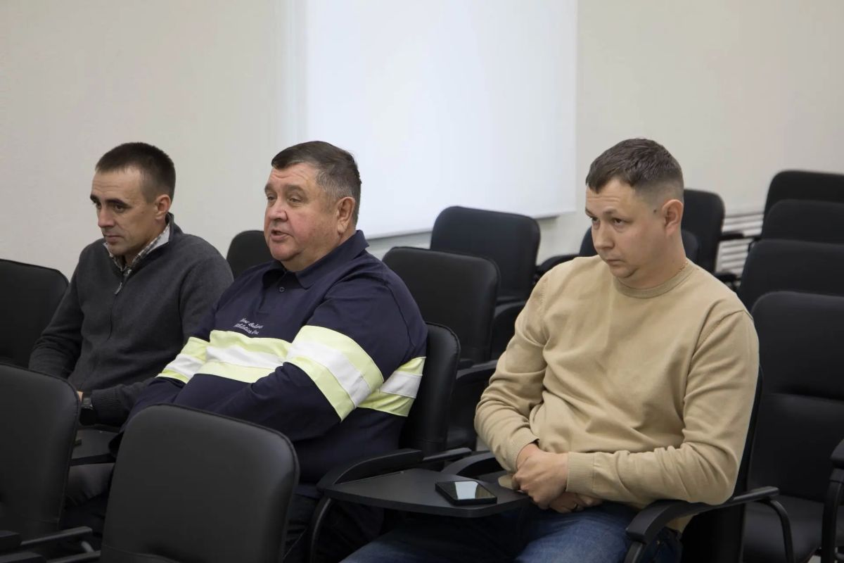 Антон Науменко: Сегодня провели очередное заседание штаба по транспортному обслуживанию населения Антон Науменко: Сегодня провели очередное заседание штаба по транспортному обслуживанию населения
