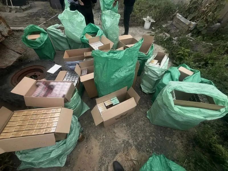 Зауральские полицейские изъяли из незаконного оборота почти 14,5 тысяч пачек немаркированных сигарет