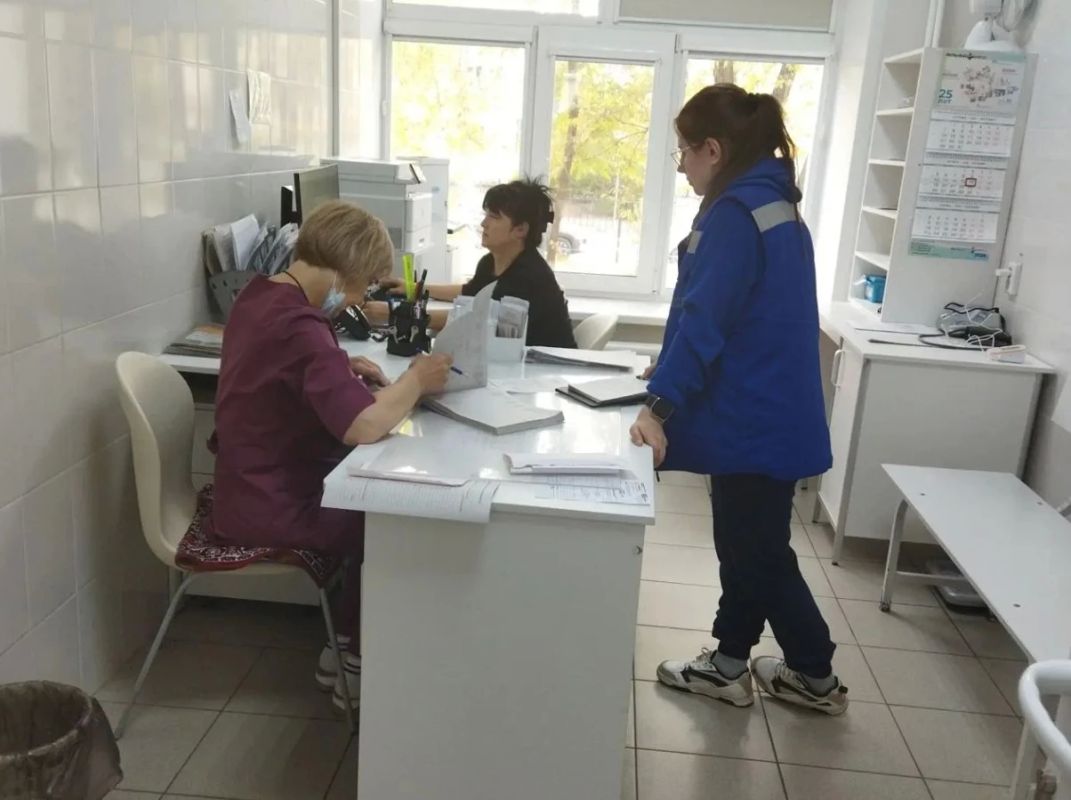 За закрытыми дверями приемного покоя: как работают те, кто встречает вас первыми За закрытыми дверями приемного покоя: как работают те, кто встречает вас первыми