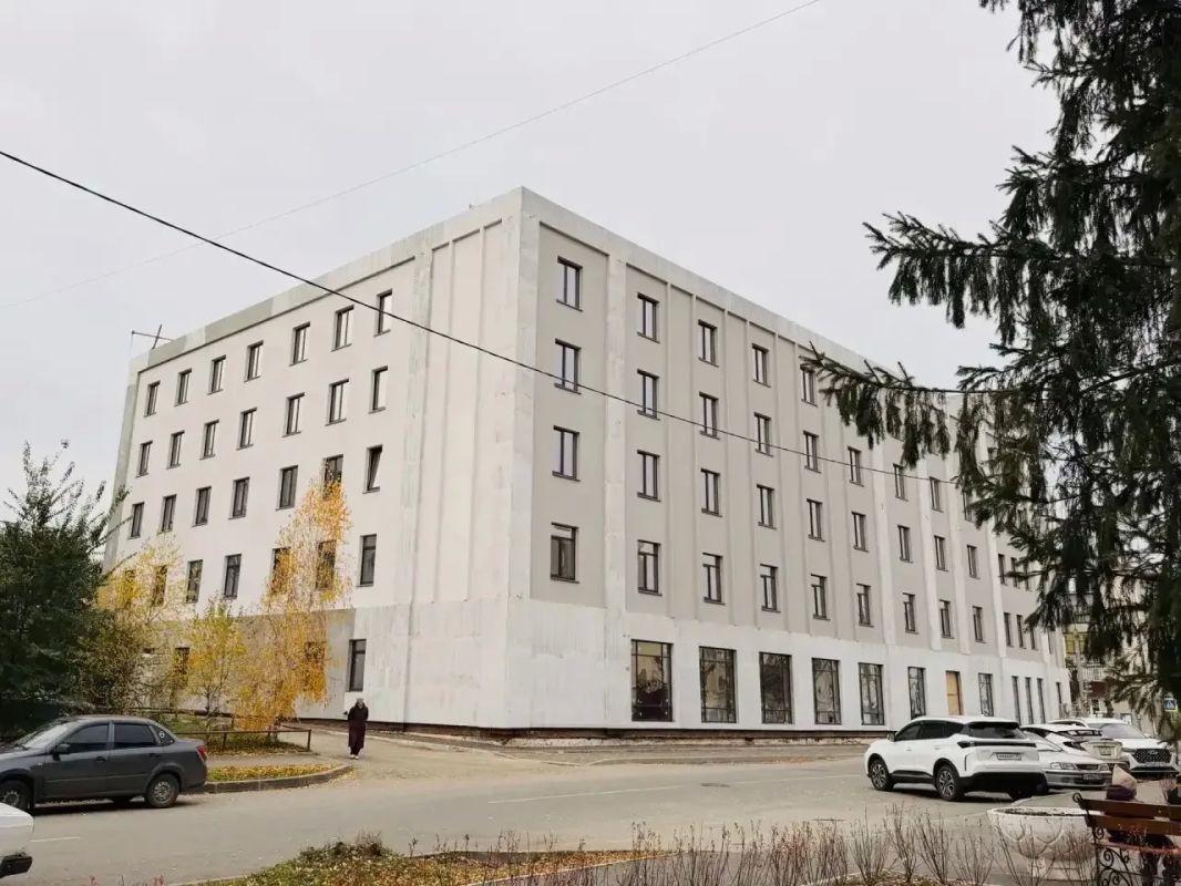 В Кургане продолжаются работы по расширению возможностей областного кардиодиспансера В Кургане продолжаются работы по расширению возможностей областного кардиодиспансера