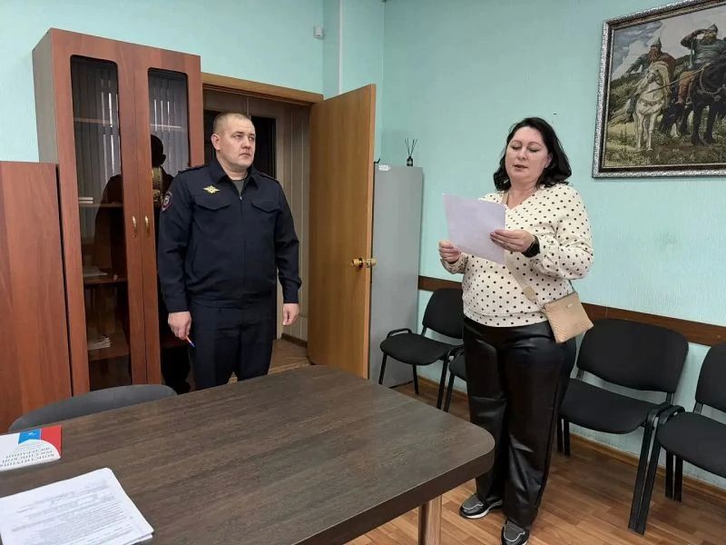 В Петухово состоялось торжественное принятие Присяги и вручение паспортов гражданина Российской Федерации двум бывшим жительницам Республики Казахстан В Петухово состоялось торжественное принятие Присяги и вручение паспортов гражданина Российской Федерации двум бывшим жительницам Республики Казахстан