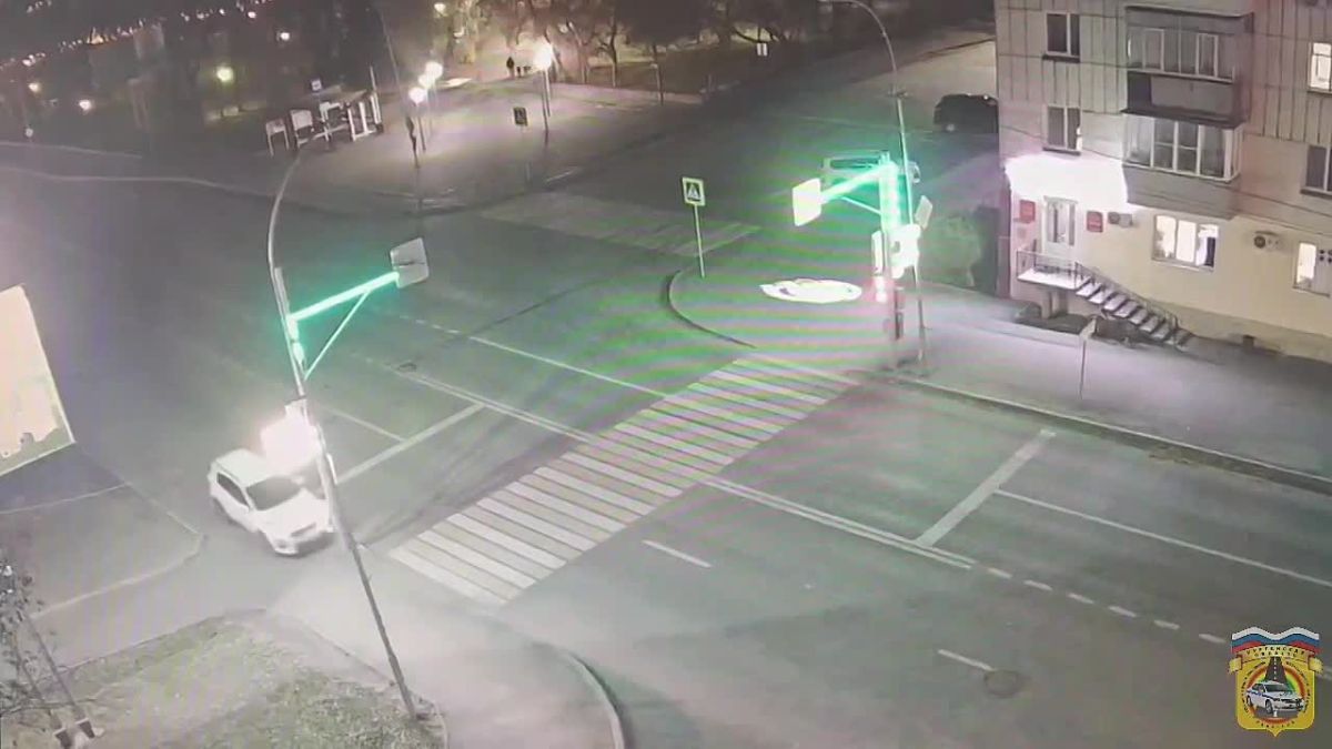 В Кургане пьяная женщина устроила ДТП и пыталась откупиться от полиции