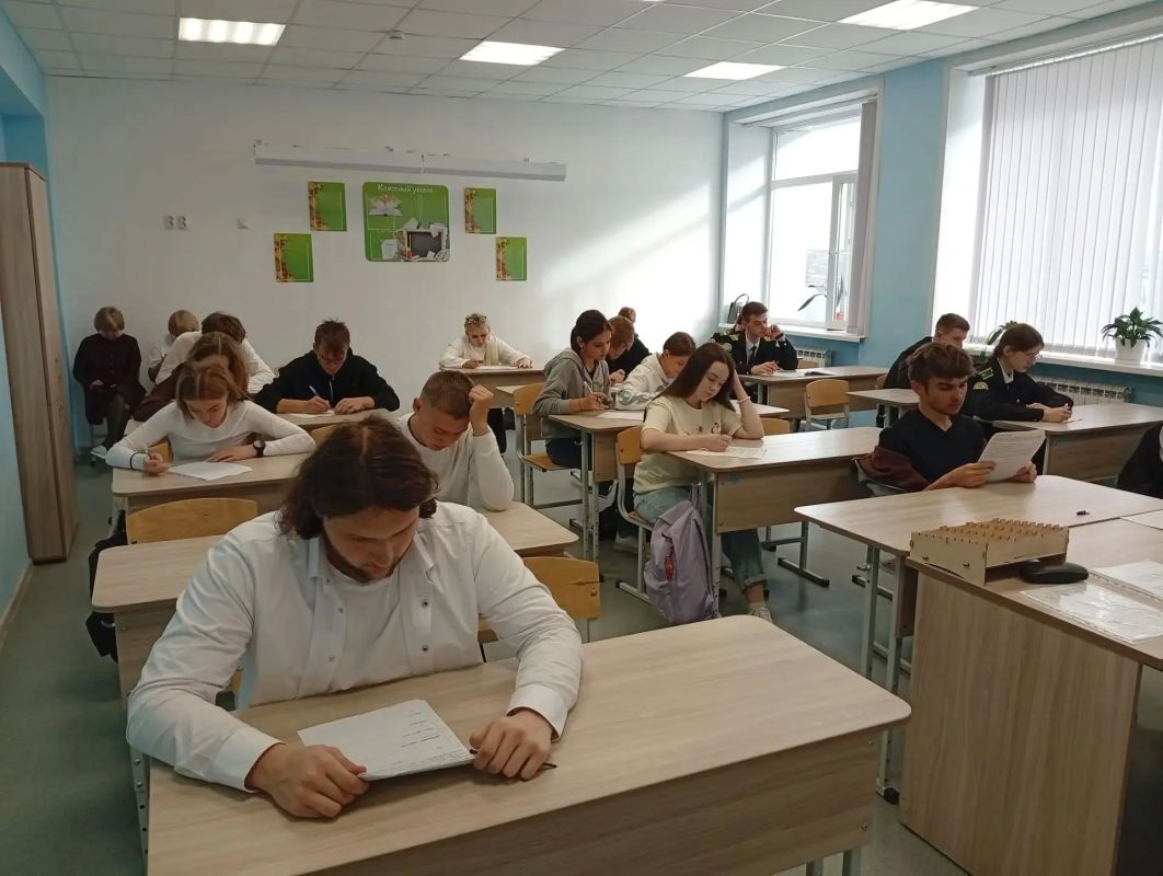 В Кургане состоялся муниципальный этап Всероссийской олимпиады школьников по вопросам избирательного права и избирательного процесса «Софиум»