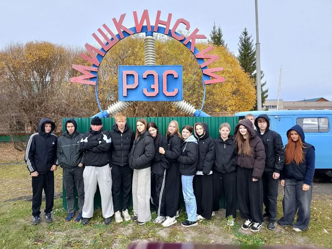 В рамках профориентационной работы предприятия реального сектора экономики, которые являются партнерами проекта «Билет в будущее», готовят для своей отрасли будущих специалистов