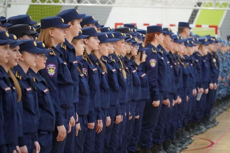 В Кургане начальник регионального УМВД принял участие в церемонии приведения к Присяге первокурсников Зауральского правоохранительного колледжа В Кургане начальник регионального УМВД принял участие в церемонии приведения к Присяге первокурсников Зауральского правоохранительного колледжа