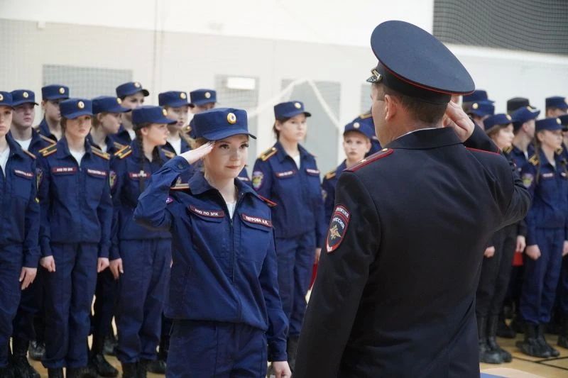 В Кургане начальник регионального УМВД принял участие в церемонии приведения к Присяге первокурсников Зауральского правоохранительного колледжа В Кургане начальник регионального УМВД принял участие в церемонии приведения к Присяге первокурсников Зауральского правоохранительного колледжа