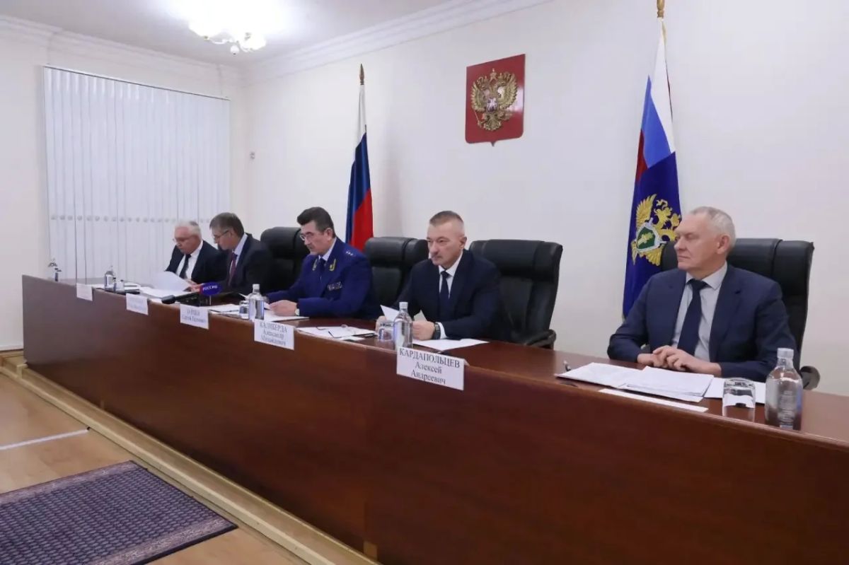 Под председательством заместителя Генпрокурора России состоялся семинар-совещание по вопросам противодействия киберпреступности и незаконным финансовым операциям Под председательством заместителя Генпрокурора России состоялся семинар-совещание по вопросам противодействия киберпреступности и незаконным финансовым операциям