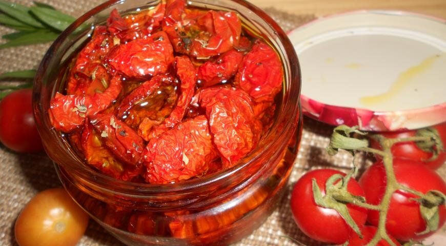 Завораживающие помидоры черри на зиму: как сохранить летний вкус на холодные дни