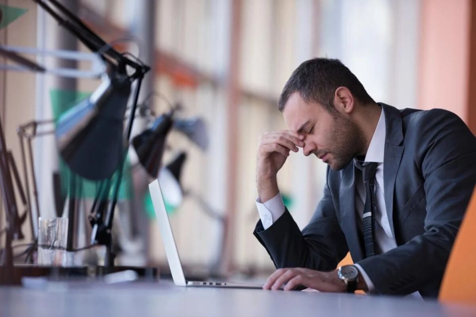Как повседневные привычки могут изматывать вас: 7 факторов усталости