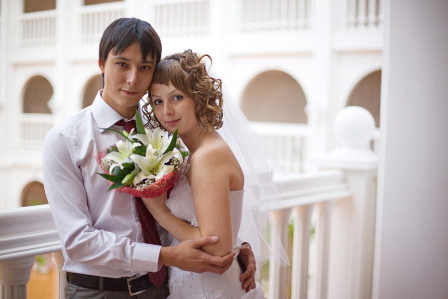 Снижение брачного возраста в России: путь к новым социальным вызовам?